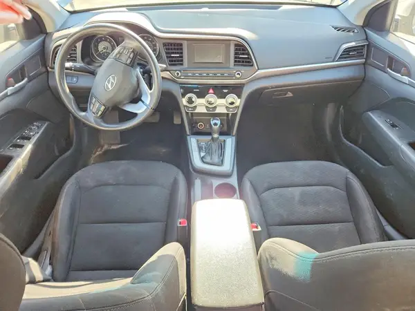 5NPD74LF3KH433323 2019 HYUNDAI ELANTRA - Image 8