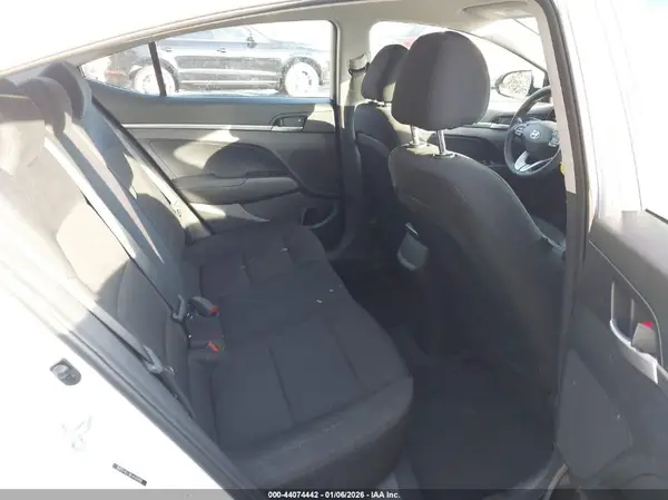 5NPD74LF3KH433399 2019 HYUNDAI ELANTRA - Image 8