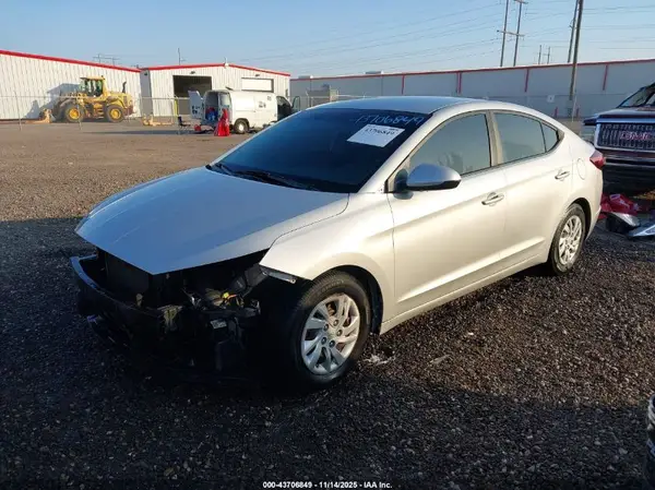 5NPD74LF3KH437663 2019 HYUNDAI ELANTRA - Image 2