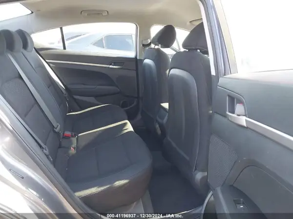 5NPD74LF3KH439347 2019 HYUNDAI ELANTRA - Image 8