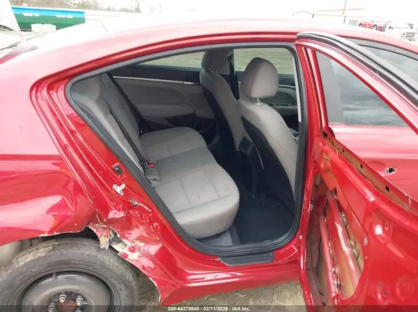 5NPD74LF3KH441292 2019 HYUNDAI ELANTRA - Image 8