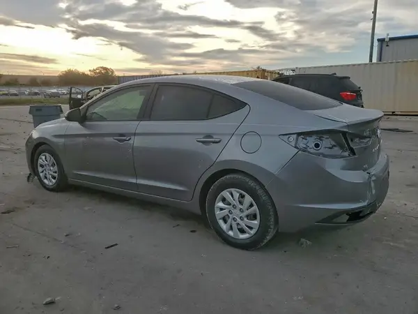 5NPD74LF3KH442975 2019 HYUNDAI ELANTRA - Image 2