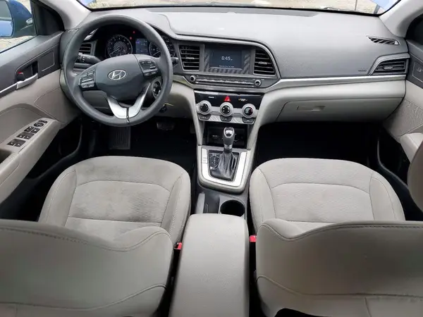 5NPD74LF3KH449263 2019 HYUNDAI ELANTRA - Image 8