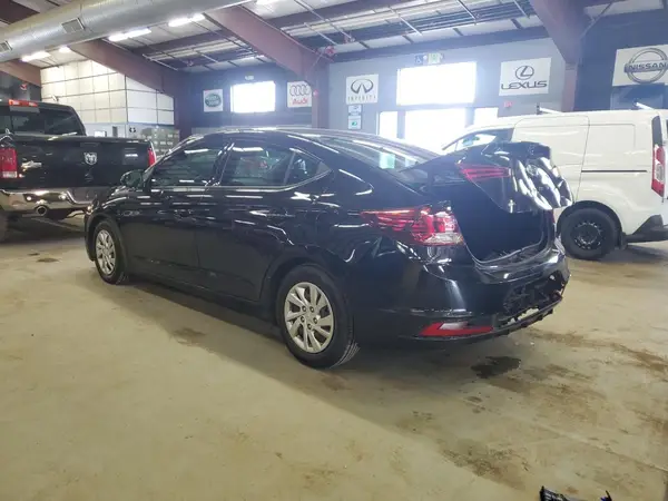 5NPD74LF3KH452597 2019 HYUNDAI ELANTRA - Image 2