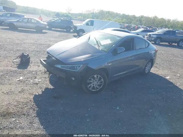 5NPD74LF3KH453524 2019 HYUNDAI ELANTRA - Image 2