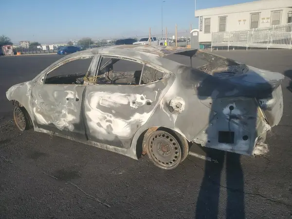 5NPD74LF3KH456505 2019 HYUNDAI ELANTRA - Image 2