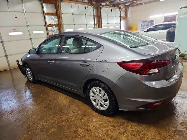 5NPD74LF3KH458450 2019 HYUNDAI ELANTRA - Image 2