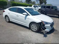 5NPD74LF3KH461137 2019 HYUNDAI ELANTRA