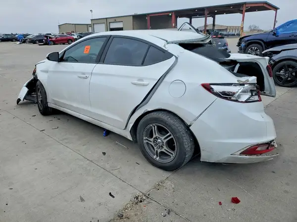 5NPD74LF3KH466547 2019 HYUNDAI ELANTRA - Image 2