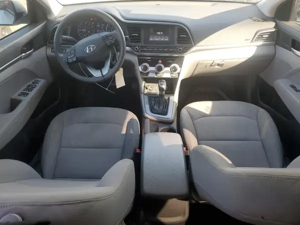 5NPD74LF3KH473708 2019 HYUNDAI ELANTRA - Image 8