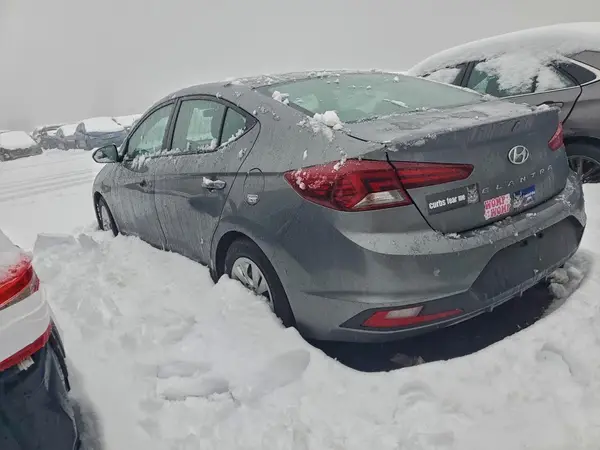 5NPD74LF3KH475622 2019 HYUNDAI ELANTRA - Image 2