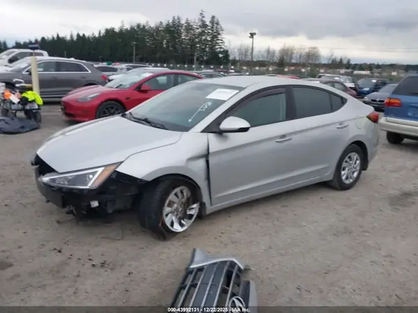 5NPD74LF3KH476401 2019 HYUNDAI ELANTRA - Image 2