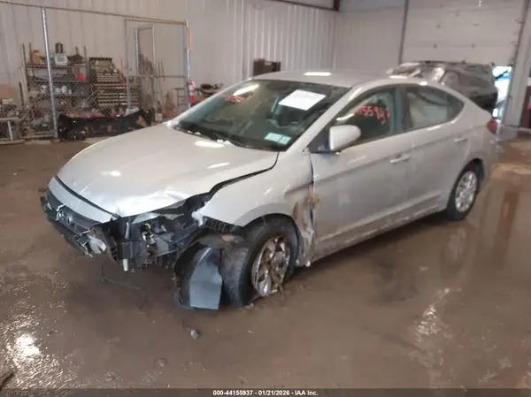 5NPD74LF3KH485289 2019 HYUNDAI ELANTRA - Image 2