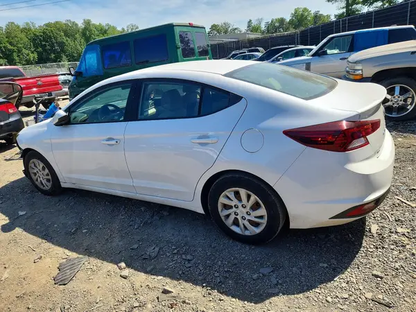 5NPD74LF3KH485812 2019 HYUNDAI ELANTRA - Image 2