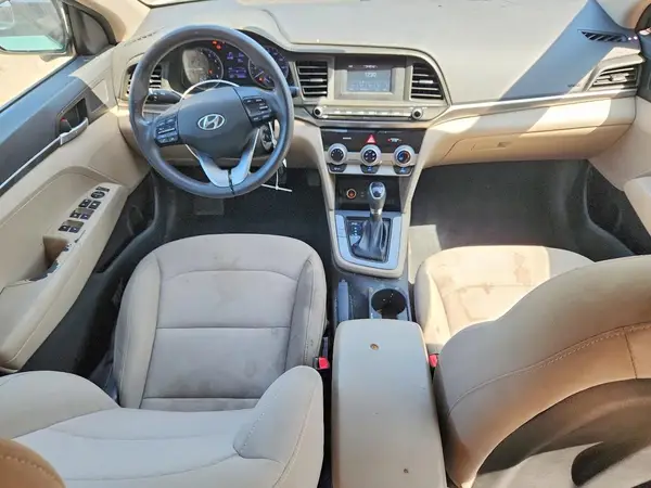 5NPD74LF3KH485812 2019 HYUNDAI ELANTRA - Image 8