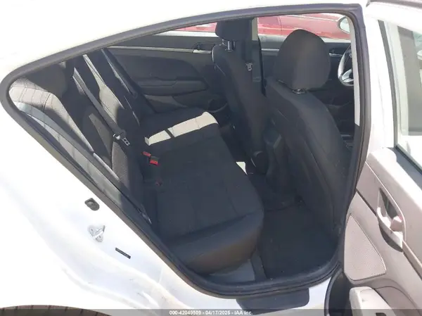 5NPD74LF3KH487348 2019 HYUNDAI ELANTRA - Image 8