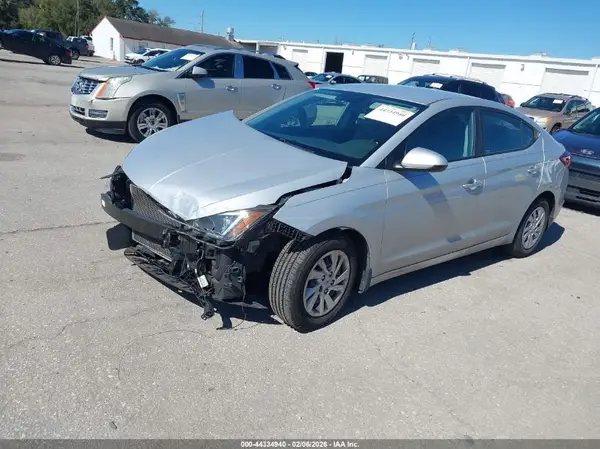 5NPD74LF3KH488371 2019 HYUNDAI ELANTRA - Image 2