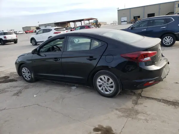 5NPD74LF3KH490847 2019 HYUNDAI ELANTRA - Image 2