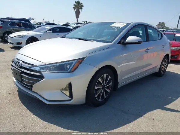 5NPD74LF3KH491500 2019 HYUNDAI ELANTRA - Image 2