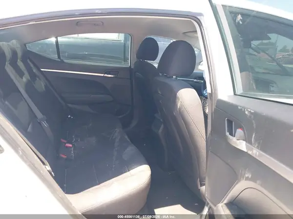 5NPD74LF3KH491688 2019 HYUNDAI ELANTRA - Image 8