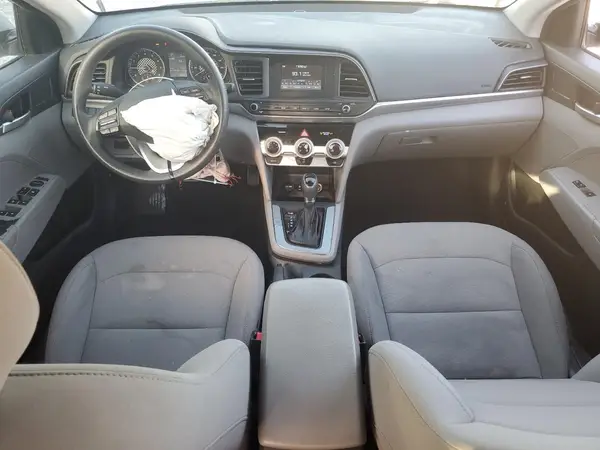 5NPD74LF3KH494798 2019 HYUNDAI ELANTRA - Image 8
