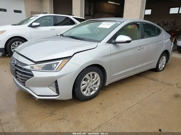 5NPD74LF3KH495935 2019 HYUNDAI ELANTRA - Image 2