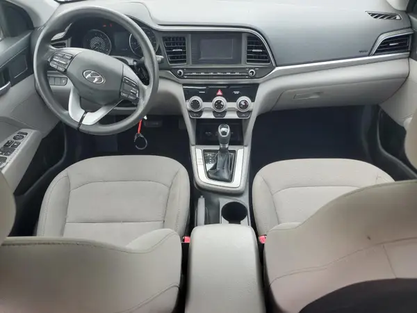 5NPD74LF3KH496406 2019 HYUNDAI ELANTRA - Image 8