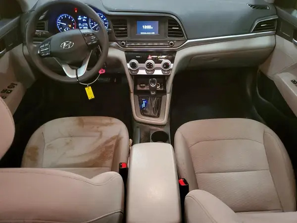5NPD74LF3KH496809 2019 HYUNDAI ELANTRA - Image 8
