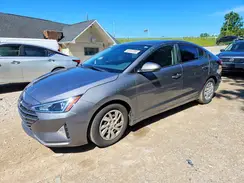 5NPD74LF3KH497300 2019 HYUNDAI ELANTRA