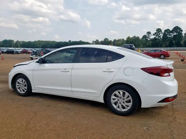 5NPD74LF3LH503825 2020 HYUNDAI ELANTRA - Image 2