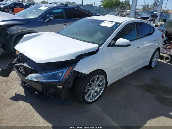5NPD74LF3LH503856 2020 HYUNDAI ELANTRA - Image 2