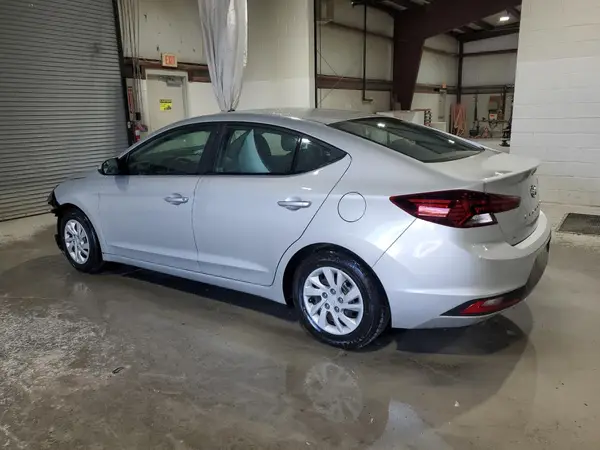 5NPD74LF3LH519698 2020 HYUNDAI ELANTRA - Image 2