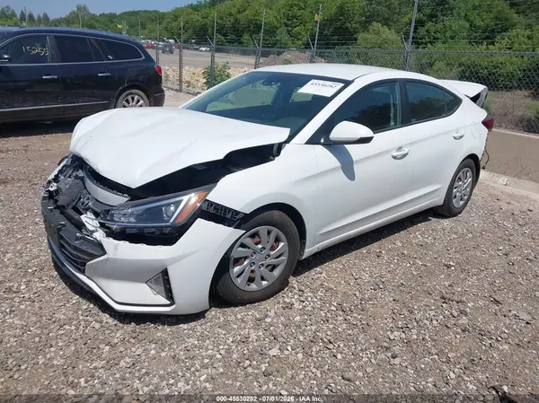 5NPD74LF3LH523489 2020 HYUNDAI ELANTRA - Image 2