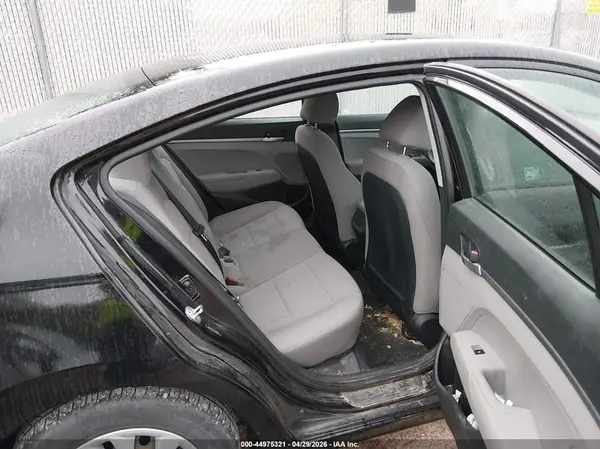 5NPD74LF3LH526831 2020 HYUNDAI ELANTRA - Image 8