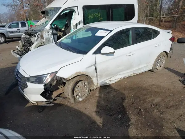 5NPD74LF3LH529759 2020 HYUNDAI ELANTRA - Image 2