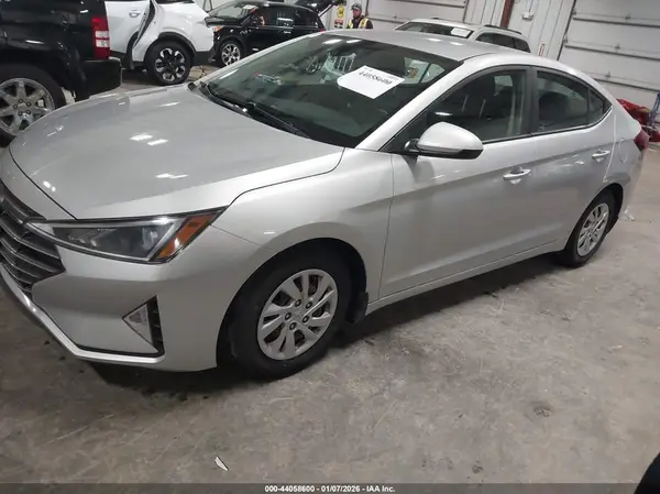 5NPD74LF3LH531169 2020 HYUNDAI ELANTRA - Image 2