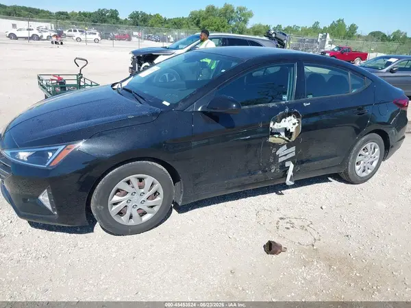5NPD74LF3LH537764 2020 HYUNDAI ELANTRA - Image 2