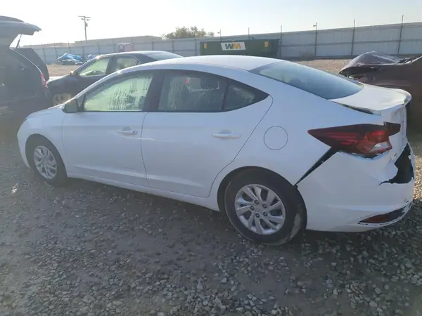 5NPD74LF3LH555620 2020 HYUNDAI ELANTRA - Image 2