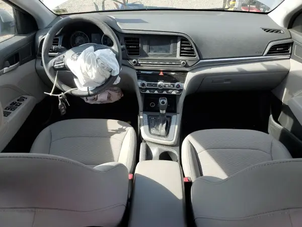 5NPD74LF3LH564933 2020 HYUNDAI ELANTRA - Image 8