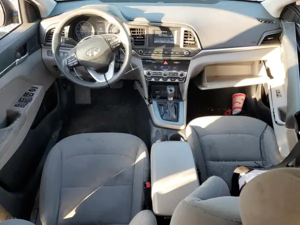 5NPD74LF3LH565046 2020 HYUNDAI ELANTRA - Image 8