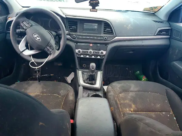 5NPD74LF3LH590013 2020 HYUNDAI ELANTRA - Image 8