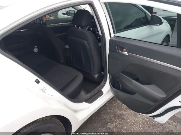5NPD74LF3LH591288 2020 HYUNDAI ELANTRA - Image 8