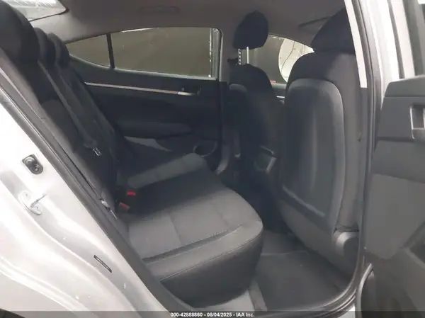 5NPD74LF3LH593901 2020 HYUNDAI ELANTRA - Image 8