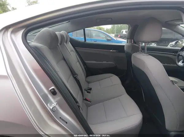 5NPD74LF3LH601589 2020 HYUNDAI ELANTRA - Image 8
