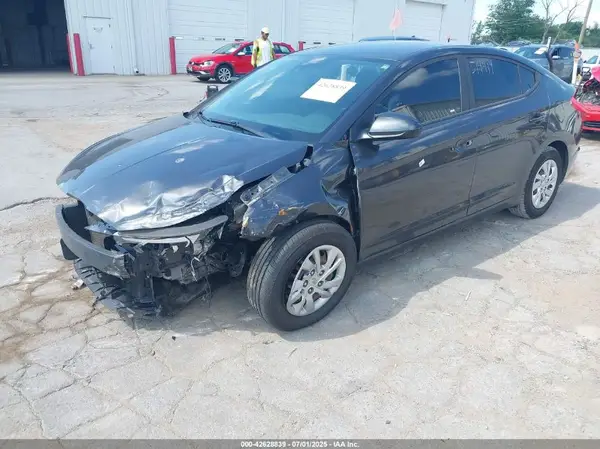 5NPD74LF3LH603164 2020 HYUNDAI ELANTRA - Image 2