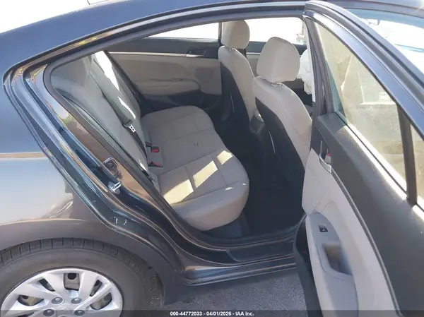 5NPD74LF3LH609076 2020 HYUNDAI ELANTRA - Image 8