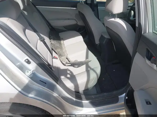5NPD74LF3LH612835 2020 HYUNDAI ELANTRA - Image 8