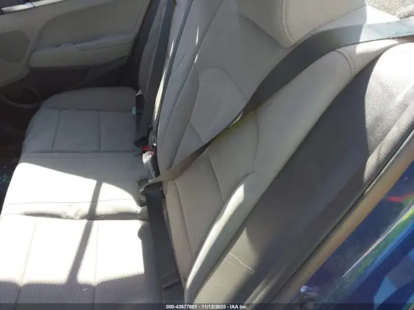 5NPD74LF3LH622958 2020 HYUNDAI ELANTRA - Image 8