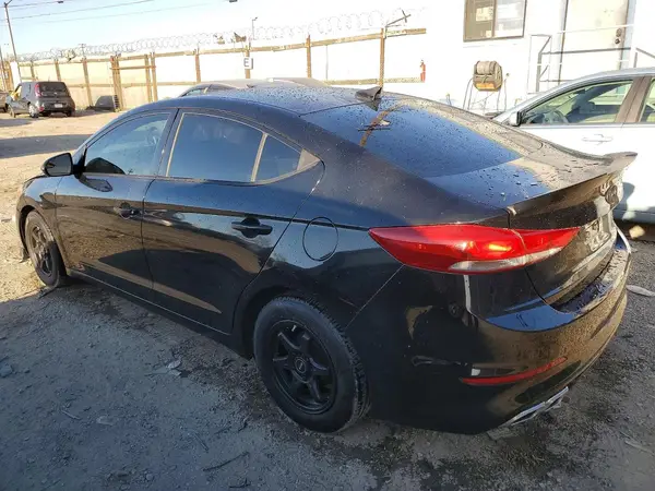 5NPD74LF4HH048362 2017 HYUNDAI ELANTRA - Image 2