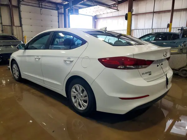 5NPD74LF4HH056610 2017 HYUNDAI ELANTRA - Image 2